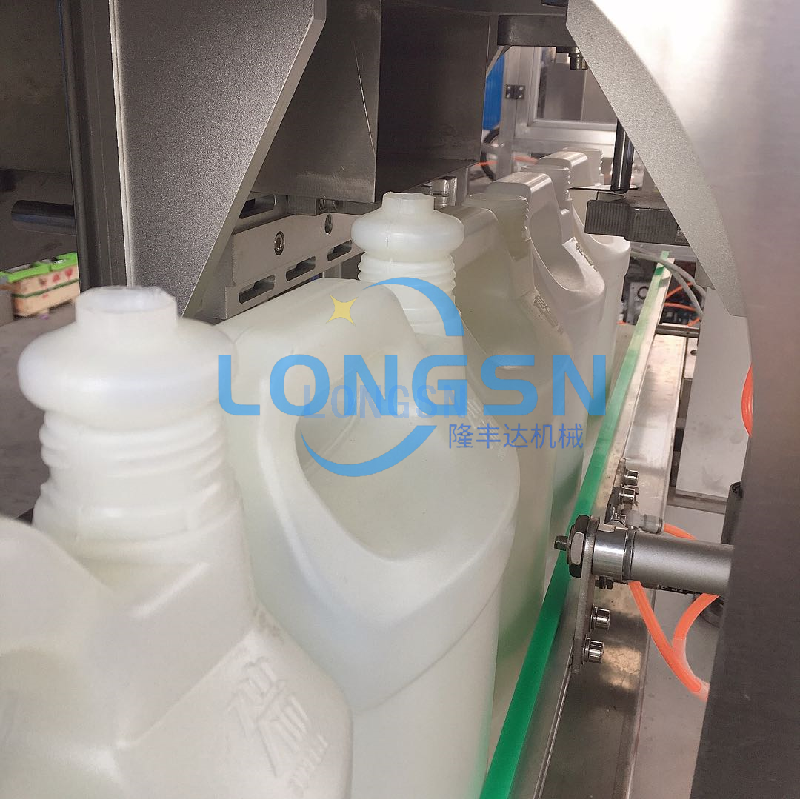  Machine de coupe de bouteille en plastique en plastique