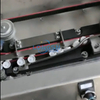 Machine d'assemblage de fermeture de bouchon de bouteille en plastique automatique
